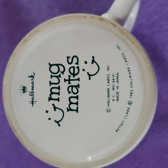 VINTAGE Hallmark Mug Mates, Betsy Clark 1983 Precious Moments Best Friends Mug - Picture 8 of 8